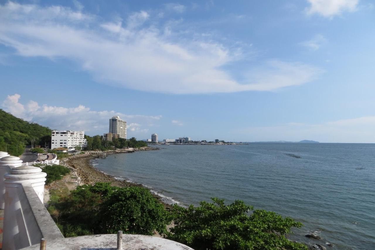 Oyo 536 Reuan Kanthima Ban Laem Chabang Exteriér fotografie