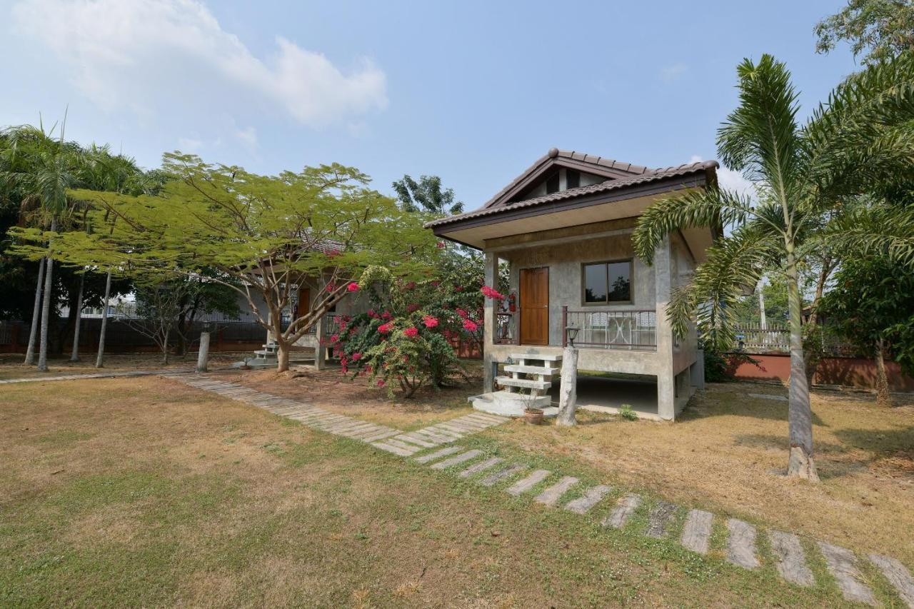 Oyo 536 Reuan Kanthima Ban Laem Chabang Exteriér fotografie