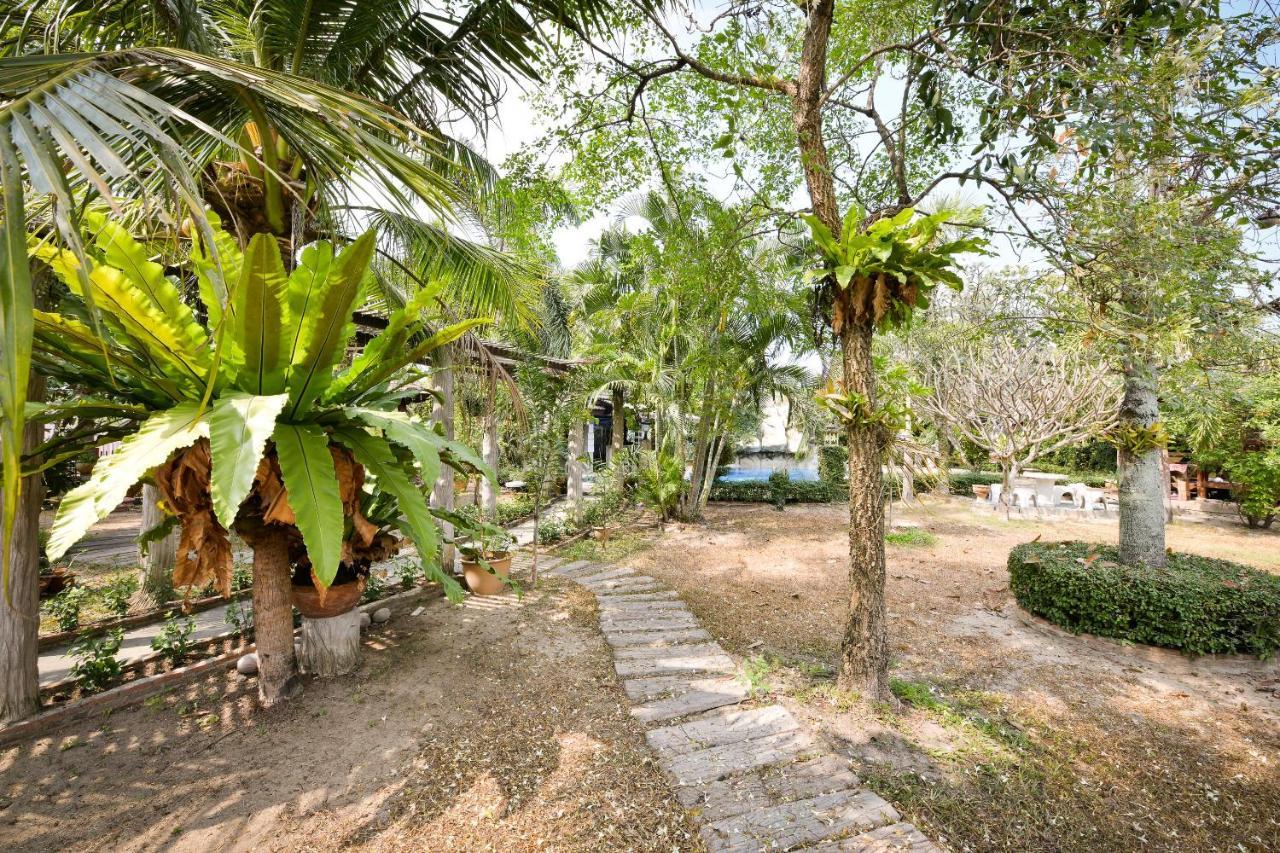Oyo 536 Reuan Kanthima Ban Laem Chabang Exteriér fotografie